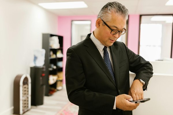 Maîtriser l'Art du Storytelling : Techniques Innovantes pour Sublimer une Marque de Beauté Naturelle