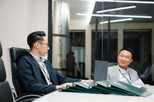 5 étapes pour intégrer une clause de ticket restaurant dans un contrat